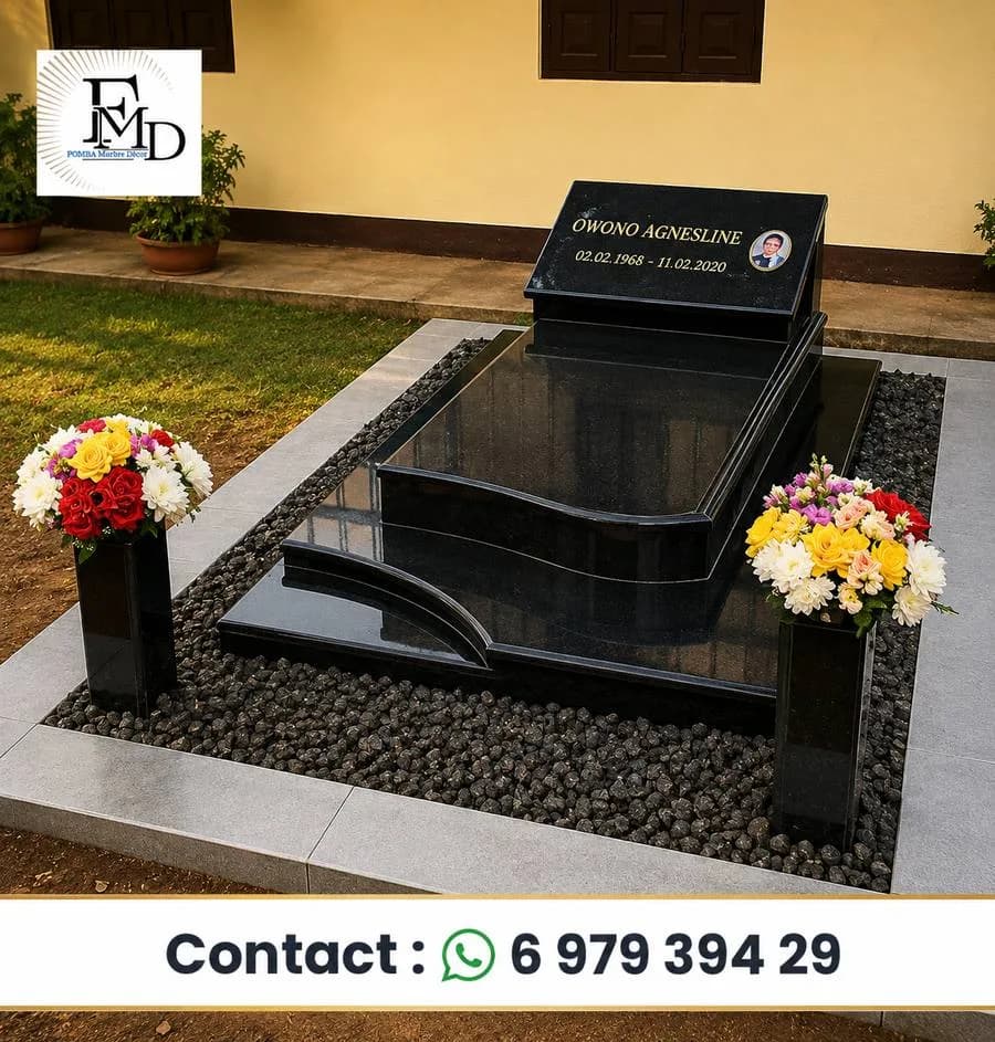Monument Funéraire Granit noir Galaxy — Fomba Marbre Décor