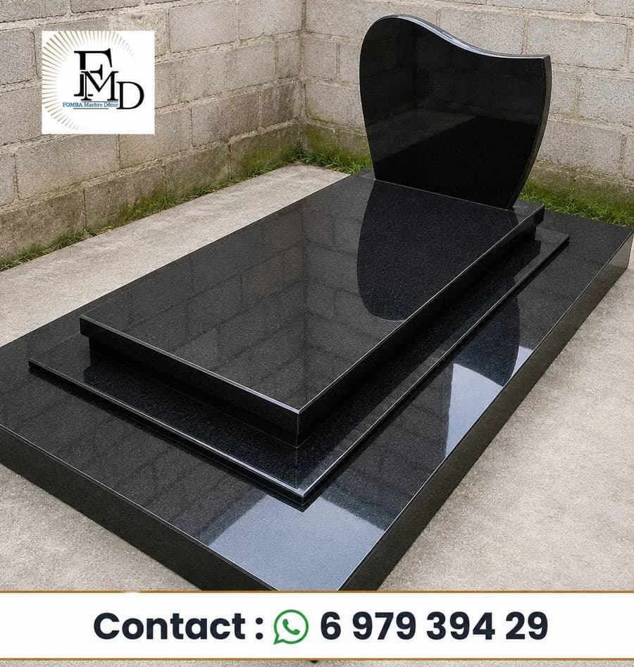 Monument Funéraire Granit noir Galaxy — Fomba Marbre Décor